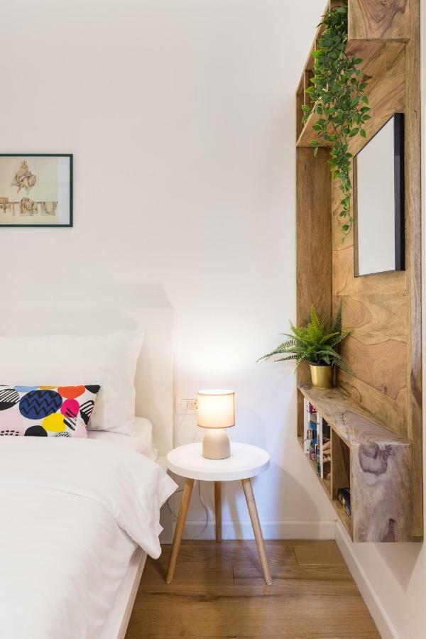 Studio Apartments Near Park Zrinjevac Zagreb Bagian luar foto